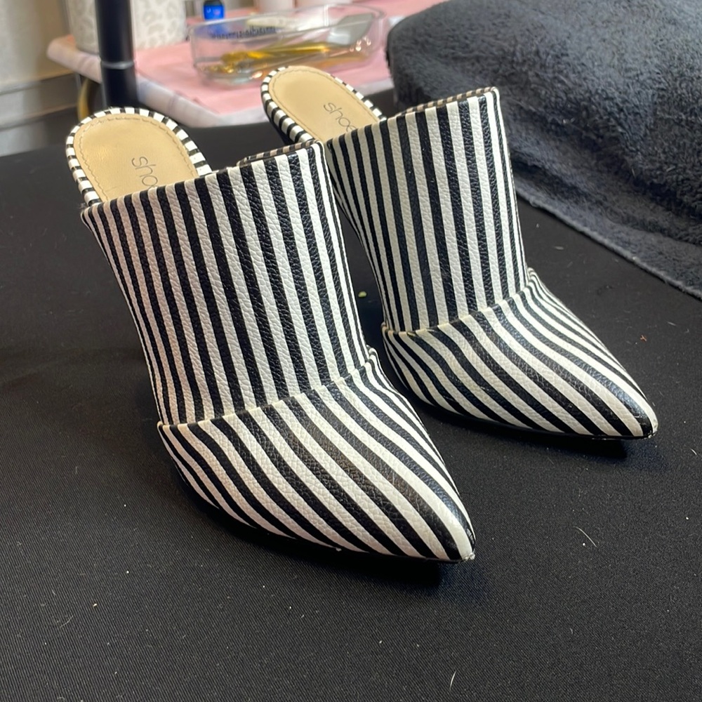 Pine striped heels